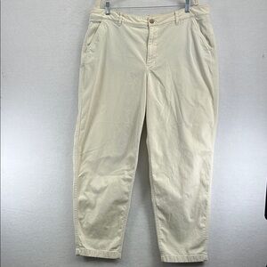 L.L. Bean Women’s Chino’s Sz 18W Cream 97% Cotton 3% Spandex EUC